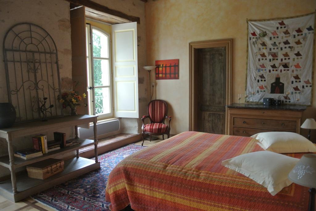 Le Chateau De Mon Pere Villiers-aux-Corneilles Szoba fotó