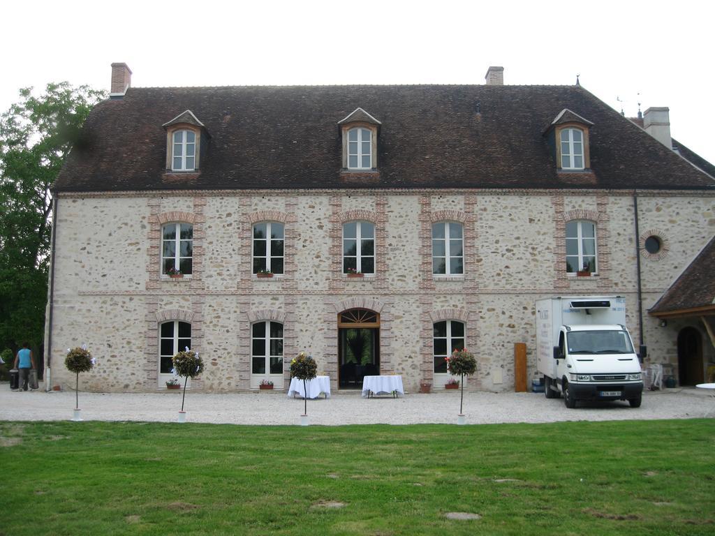 Le Chateau De Mon Pere Panzió Villiers-aux-Corneilles Kültér fotó